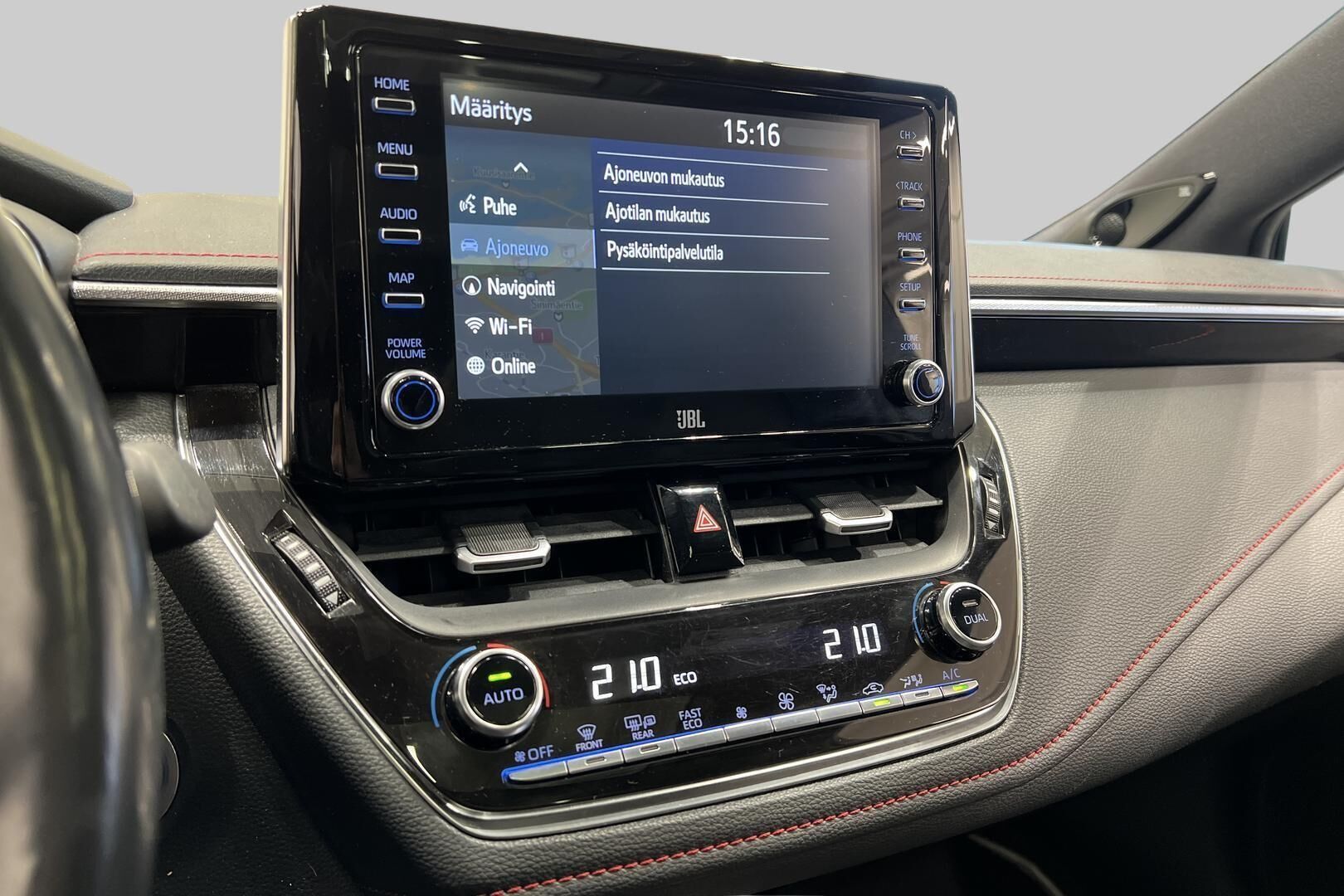 TOYOTA COROLLA iso kuva 17