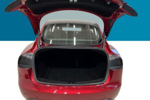 TESLA MODEL 3 esikatselu 12