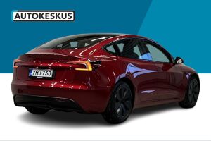 TESLA MODEL 3 esikatselu 5