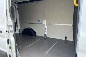 FORD TRANSIT esikatselu 10