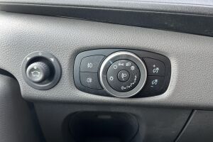 FORD TRANSIT esikatselu 19