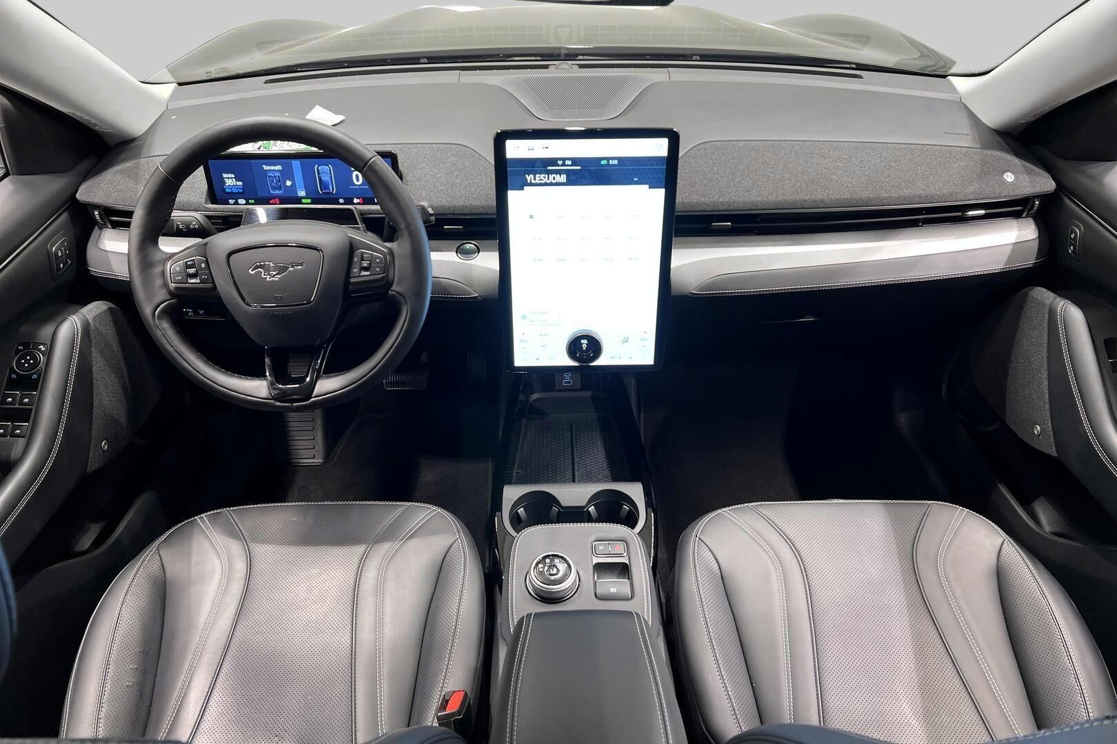 FORD MUSTANG MACH-E iso kuva 11