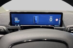 FORD MUSTANG MACH-E esikatselu 36