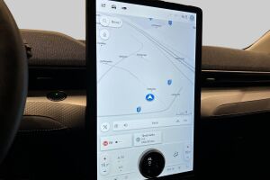 FORD MUSTANG MACH-E esikatselu 13