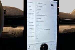 FORD MUSTANG MACH-E esikatselu 16