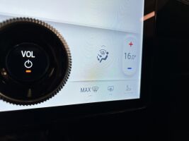 FORD MUSTANG MACH-E esikatselu 19