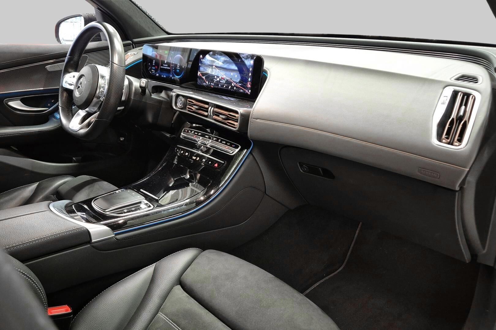 MERCEDES-BENZ EQC iso kuva 4