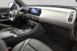 MERCEDES-BENZ EQC esikatselu 4
