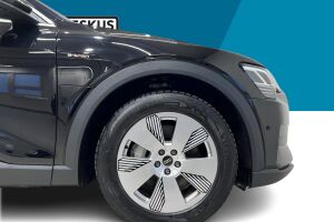 AUDI E-TRON esikatselu 11