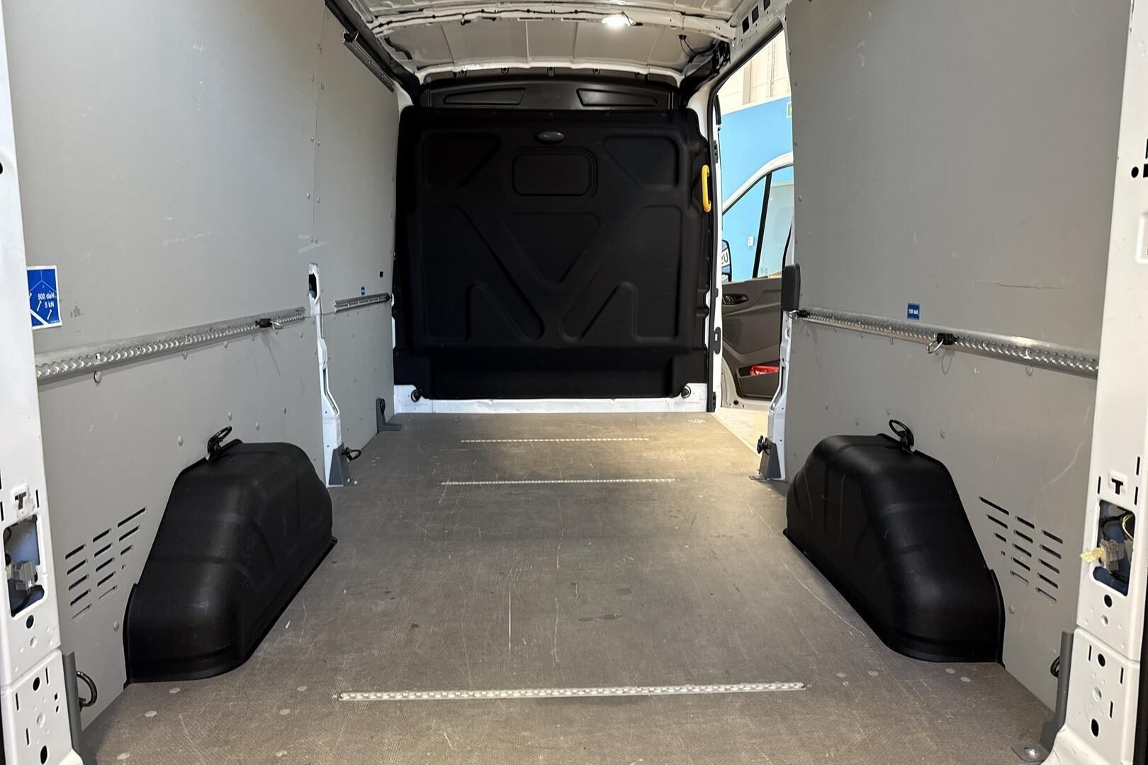 FORD TRANSIT iso kuva 10