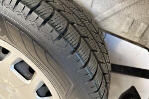 FORD TRANSIT esikatselu 12