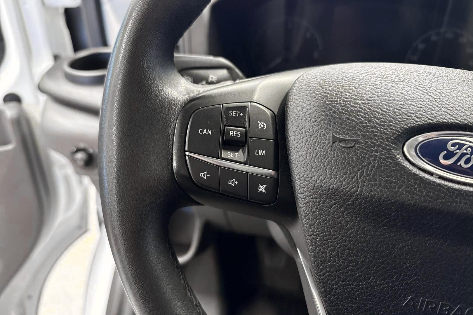 FORD TRANSIT iso kuva 13