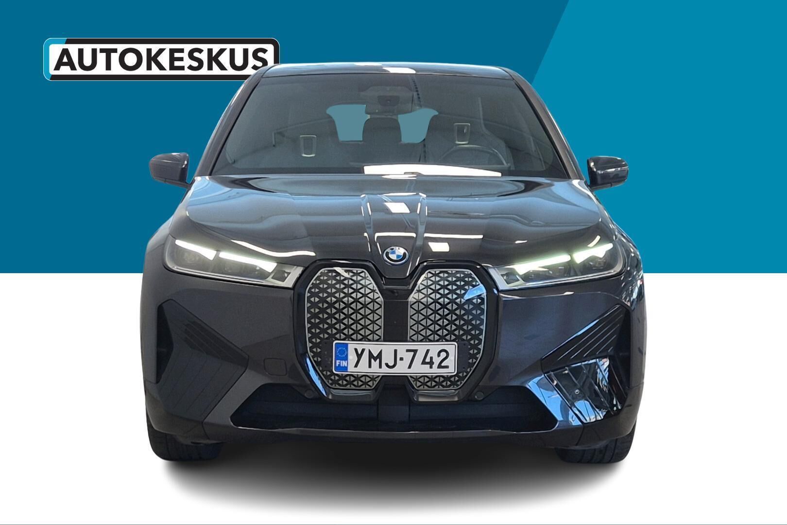 BMW IX iso kuva 0