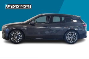 BMW IX esikatselu 6