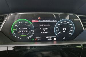 AUDI E-TRON esikatselu 9