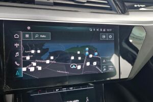 AUDI E-TRON esikatselu 10
