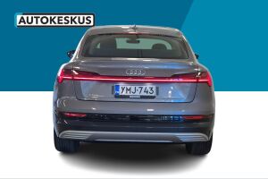 AUDI E-TRON esikatselu 4