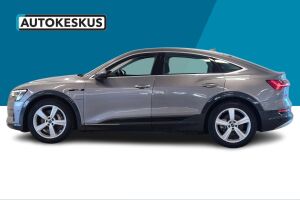 AUDI E-TRON esikatselu 6