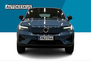 VOLVO C40 esikatselu 2