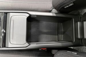 VOLVO C40 esikatselu 23