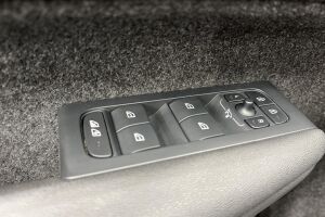 VOLVO C40 esikatselu 29