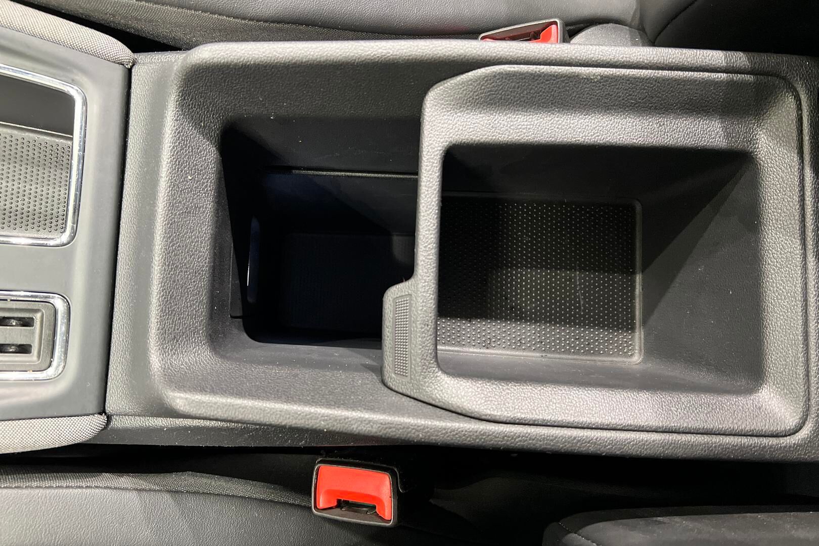 SKODA ENYAQ iso kuva 30