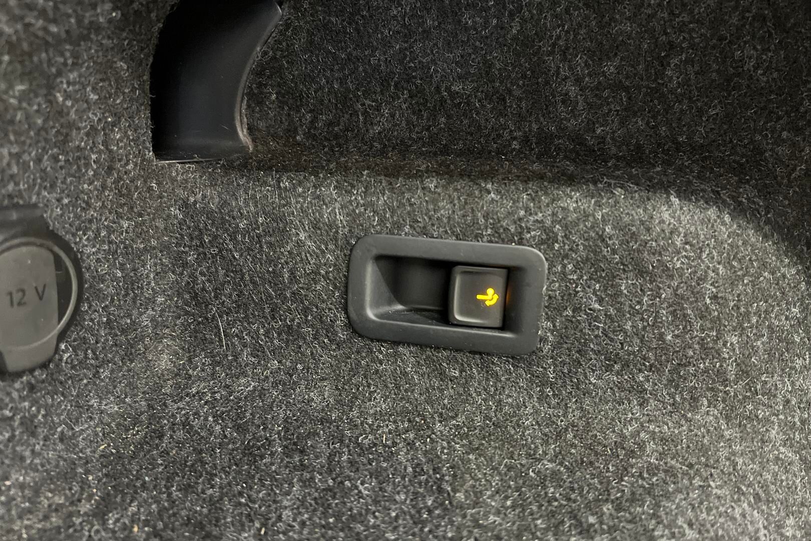 SKODA ENYAQ iso kuva 37