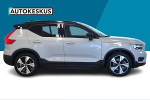 VOLVO XC40 esikatselu 2