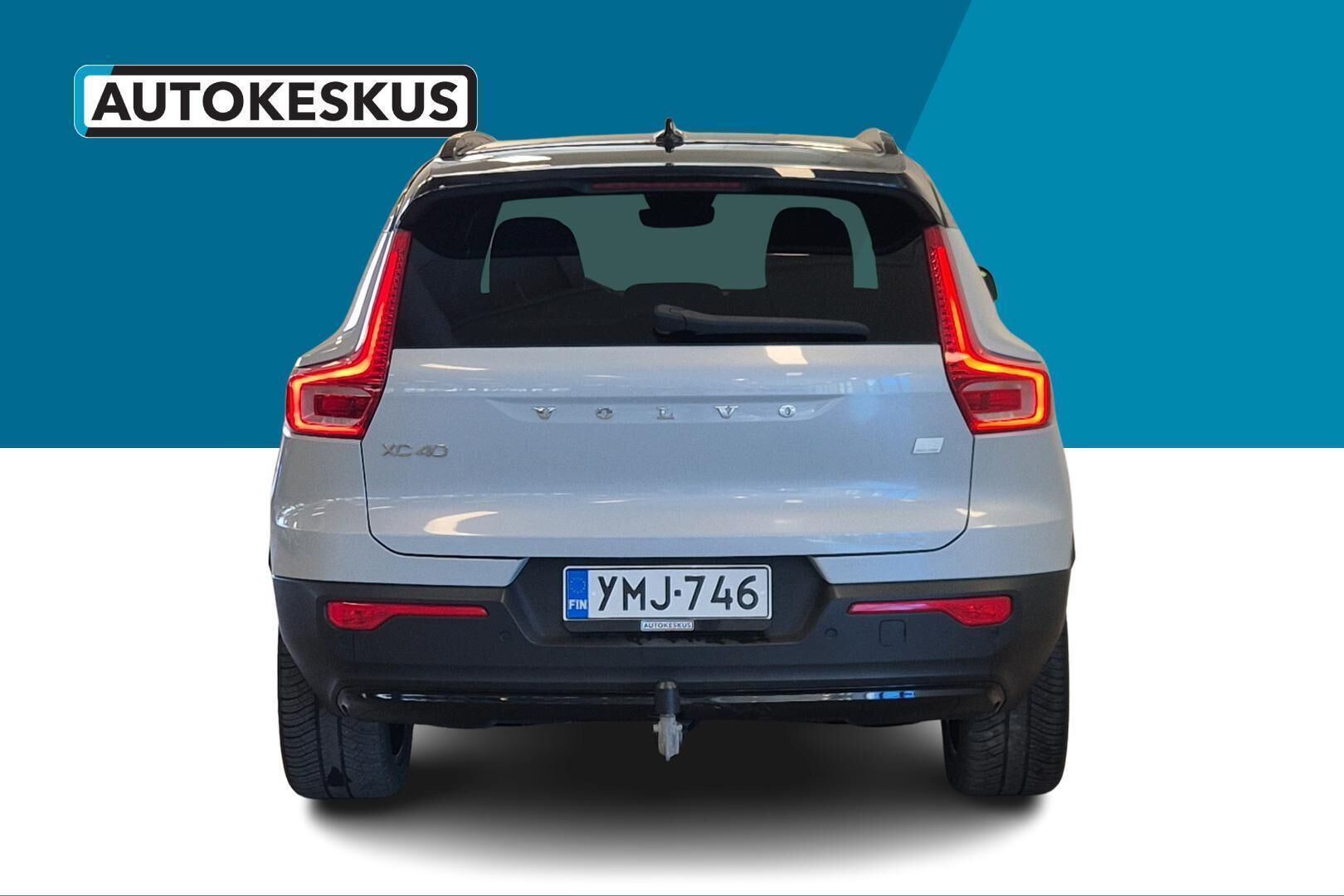 VOLVO XC40 iso kuva 4