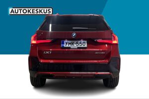 BMW iX1 esikatselu 5