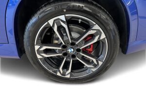 BMW iX1 esikatselu 12