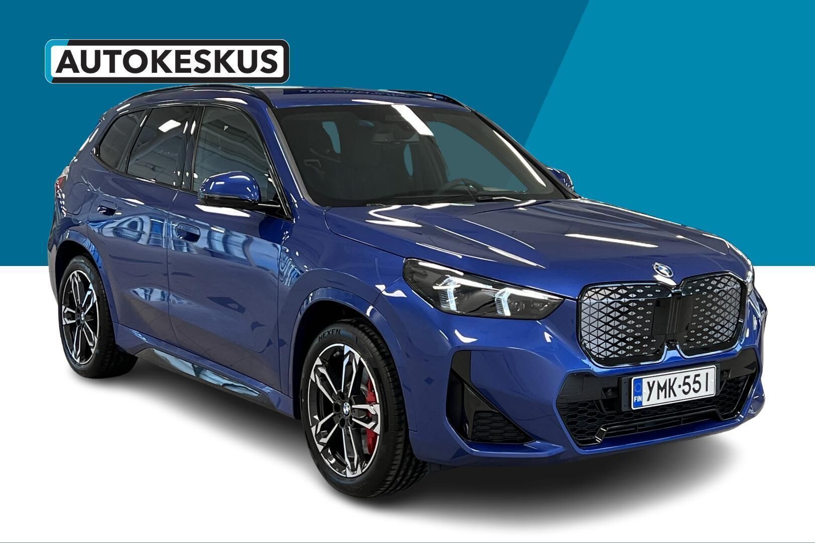 BMW iX1 iso kuva 2