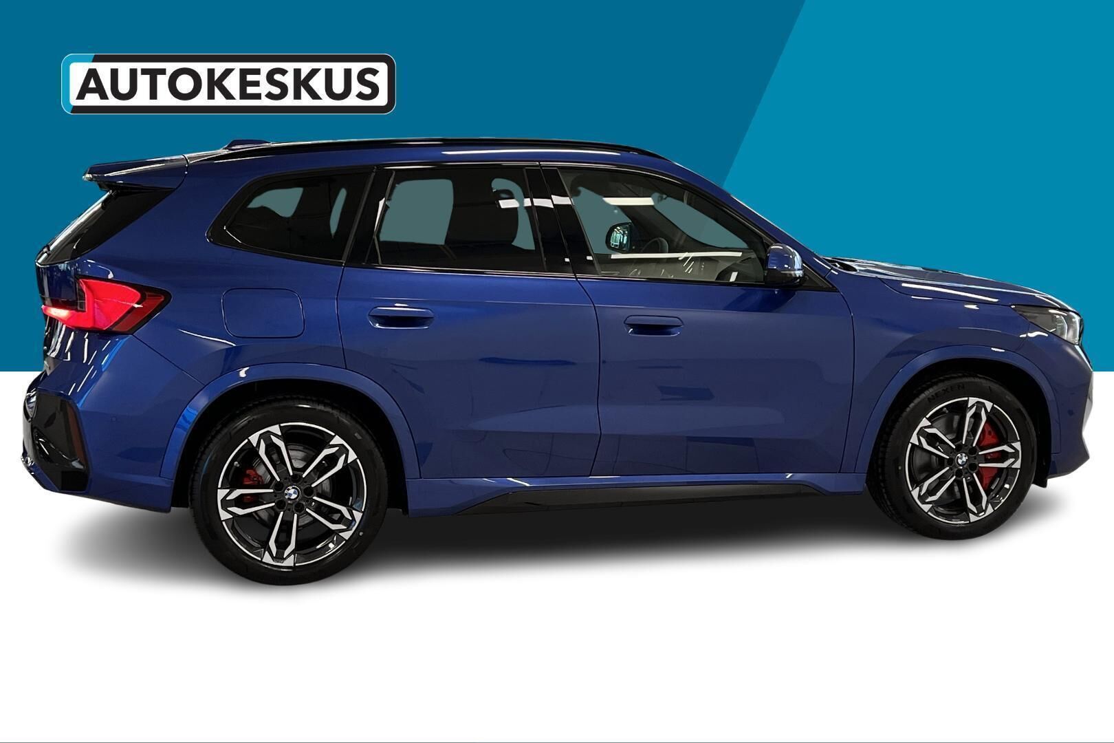 BMW iX1 iso kuva 3