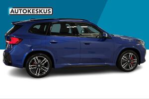 BMW iX1 esikatselu 3