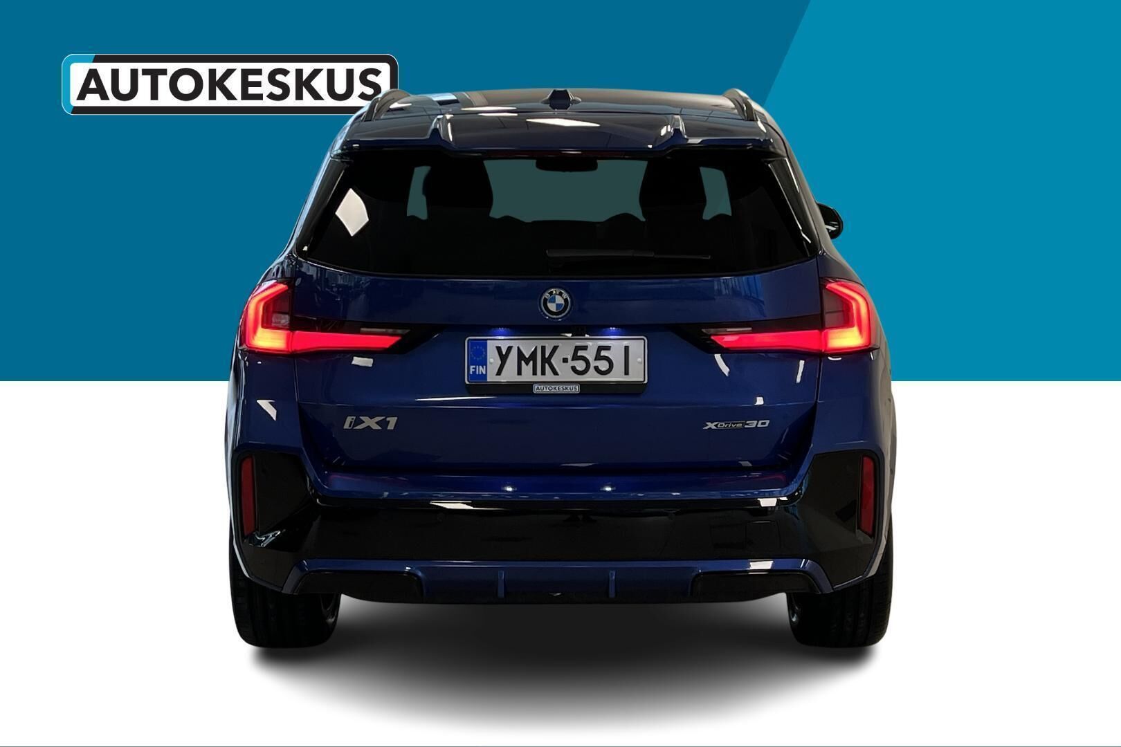 BMW iX1 iso kuva 5
