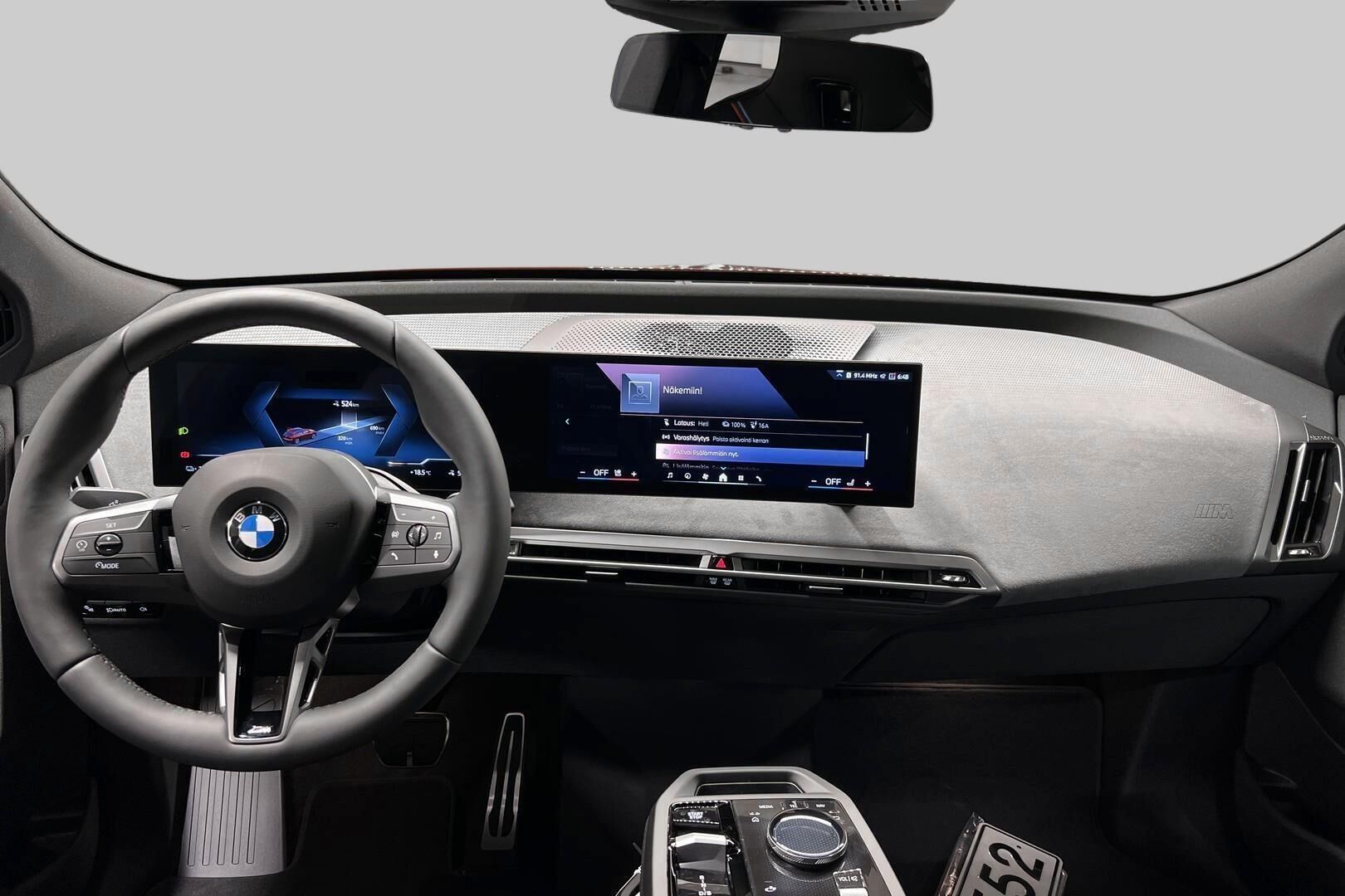 BMW iX iso kuva 10