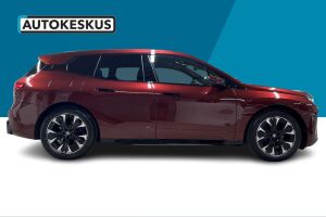 BMW iX esikatselu 3