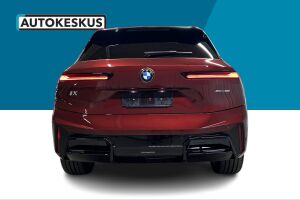 BMW iX esikatselu 5