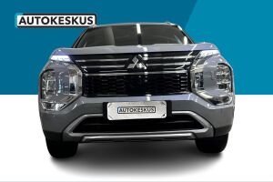 Mitsubishi Outlander esikatselu 1
