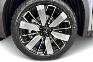 Mitsubishi Outlander esikatselu 12