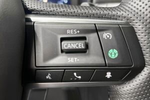 Mitsubishi Outlander esikatselu 15