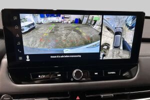 Mitsubishi Outlander esikatselu 18