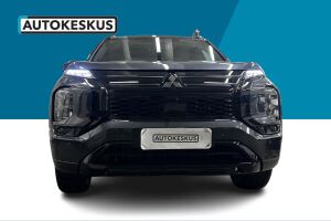 Mitsubishi Outlander esikatselu 1