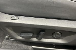 Mitsubishi Outlander esikatselu 15