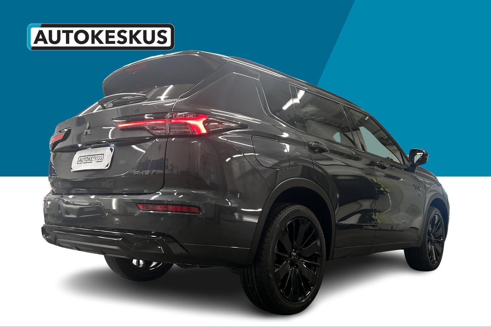 Mitsubishi Outlander iso kuva 4