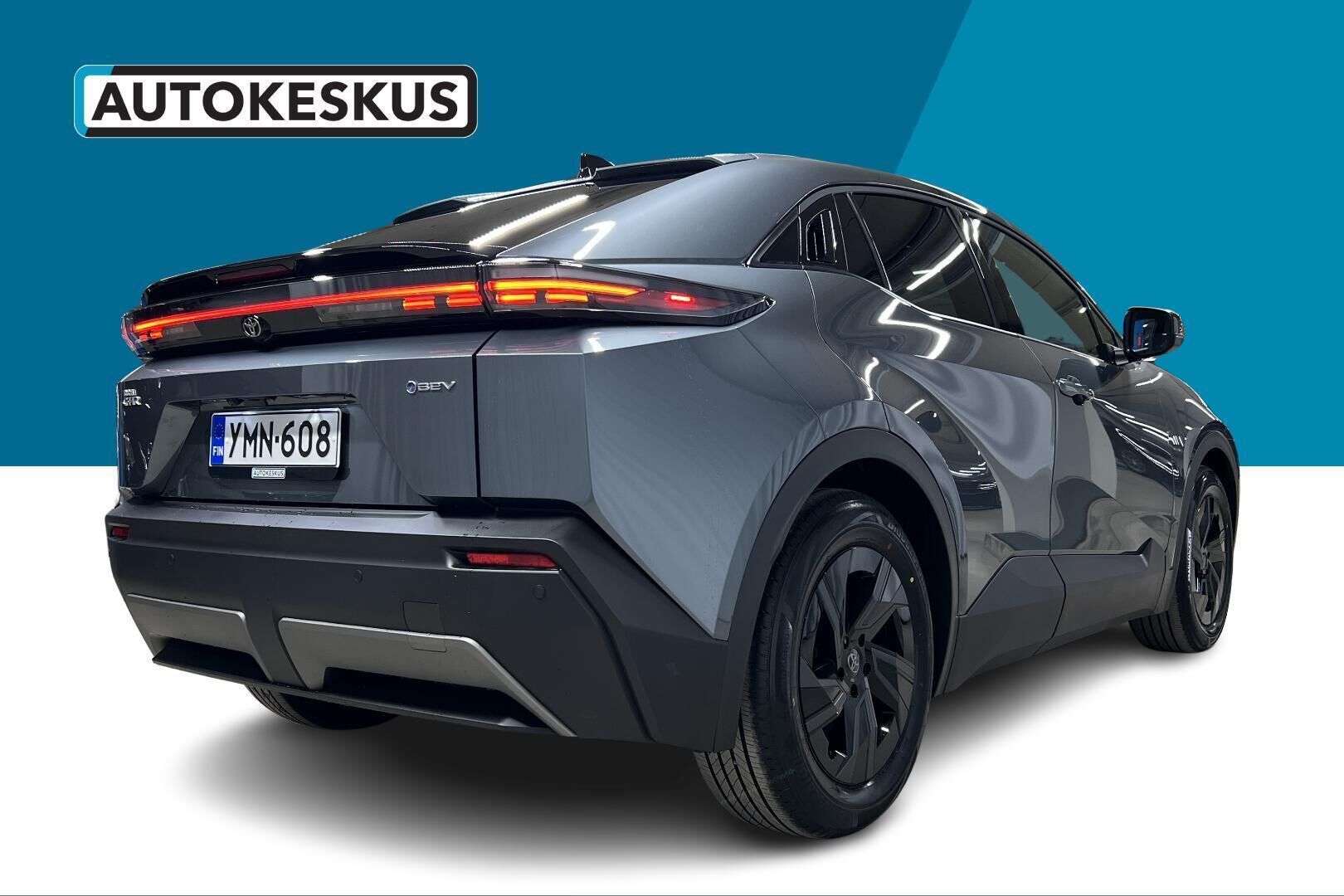 Toyota C-HR+ iso kuva 4