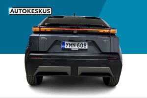 Toyota C-HR+ esikatselu 5