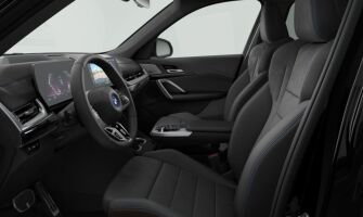 BMW iX1 esikatselu 2