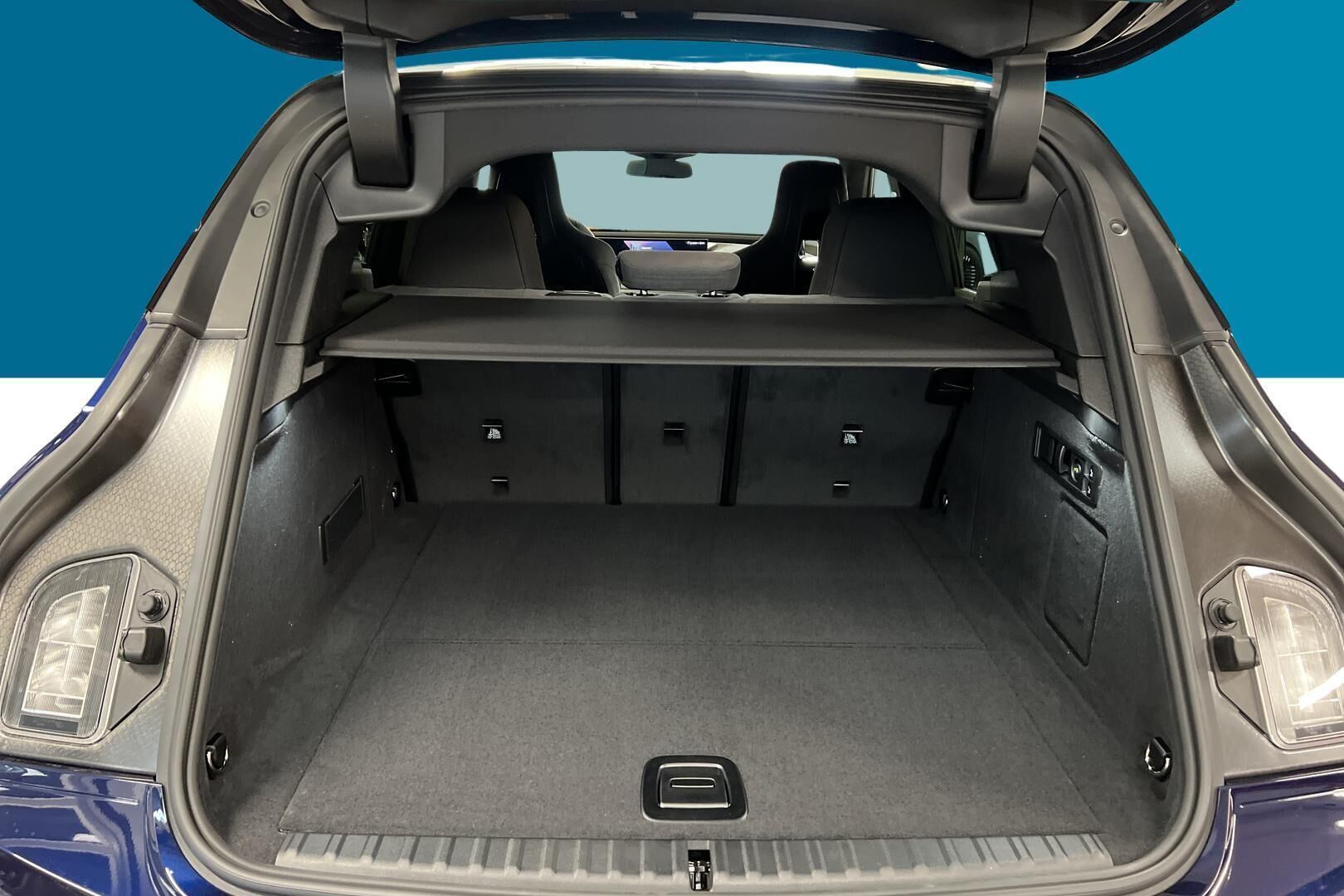 BMW iX iso kuva 11