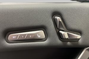 BMW iX esikatselu 17